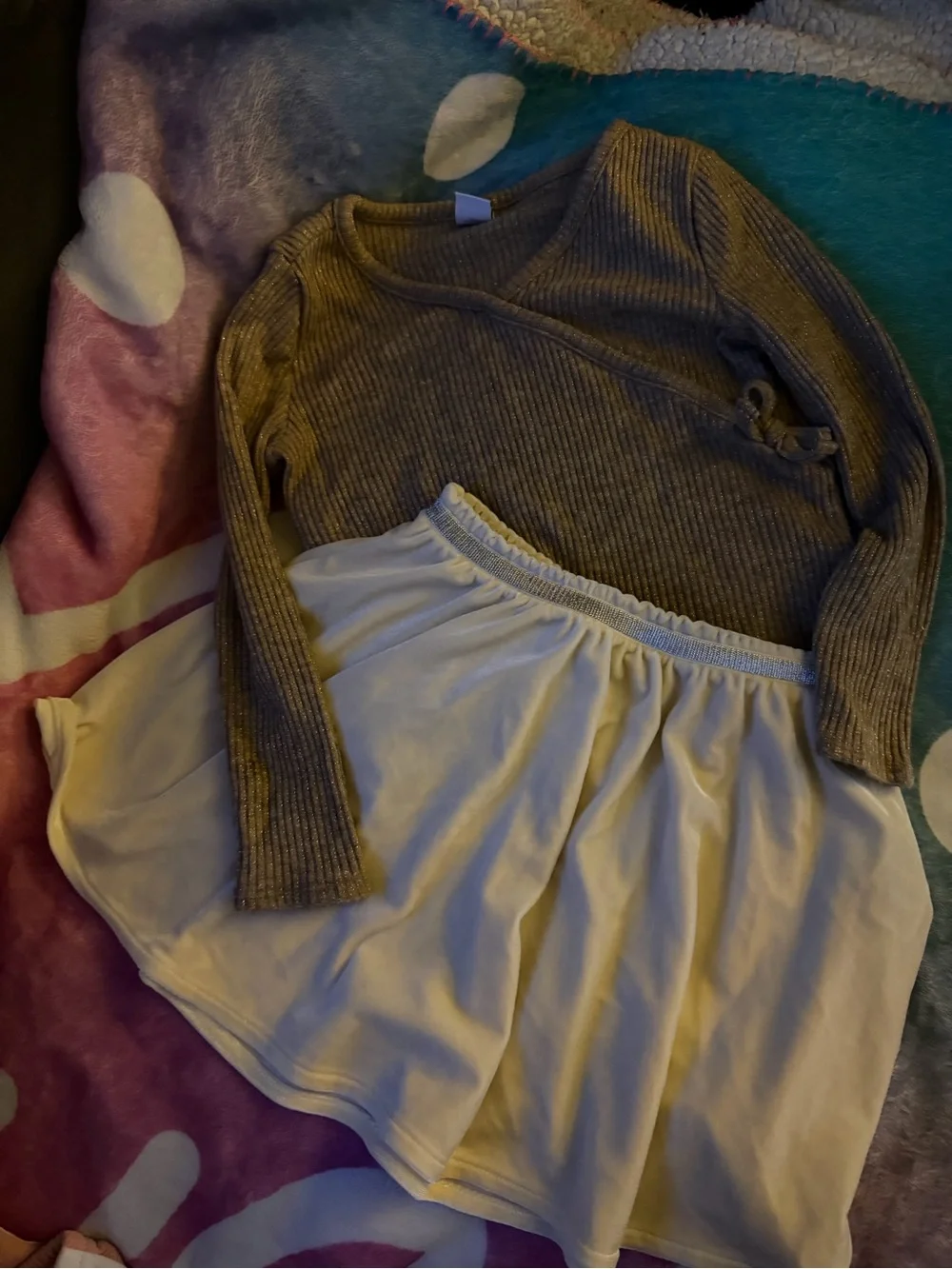 Old Navy Taupe Ribbed V-Neck Wrap Sweater with off white skirt